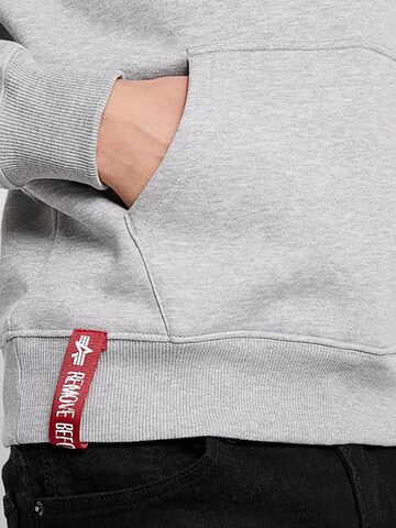 ALPHA INDUSTRIES Sweatshirt 'Basic' in Grau