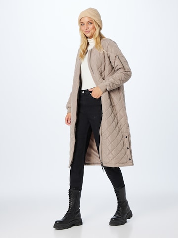 Manteau mi-saison 'Jessica' ONLY en marron