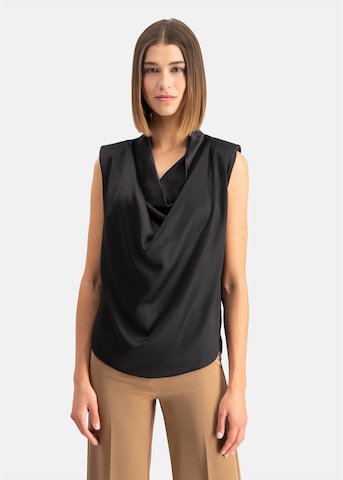 Nicowa Blouse 'Magowa' in Black: front