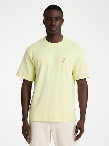 T-Shirt ' Reco ' CHASIN' en jaune : devant