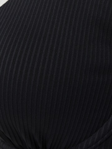 Triangolo Top per bikini di HOLLISTER in nero