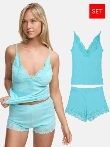 Tazzio - Pijama de pantalón corto 'F909' en verde: frente