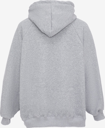 HOMEBASE Sweatshirt in Grey