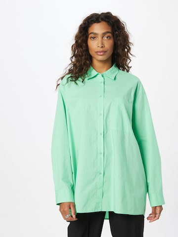 ARMEDANGELS Blouse 'EALGA' in Groen: voorkant