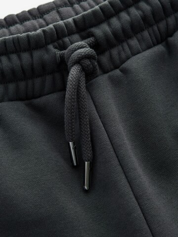 Next Regular Hose in Grau