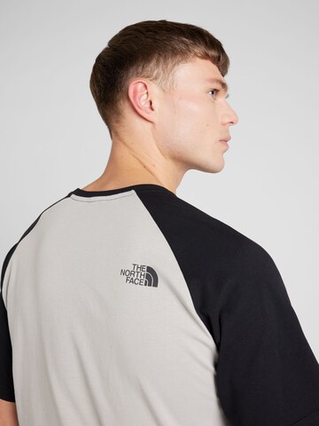 THE NORTH FACE T-shirt i beige