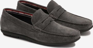 Kazar - Mocasines en gris