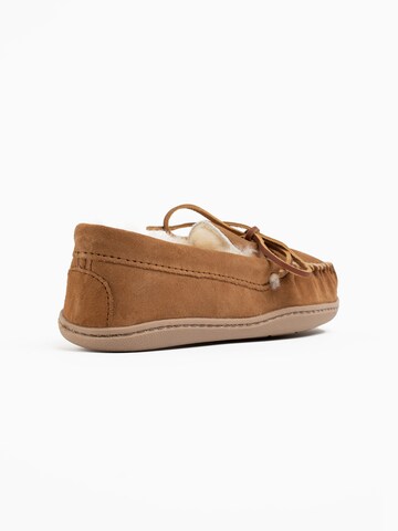 Minnetonka Mokasíny – hnědá