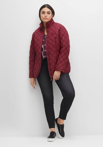 SHEEGO Between-Season Jacket in Red