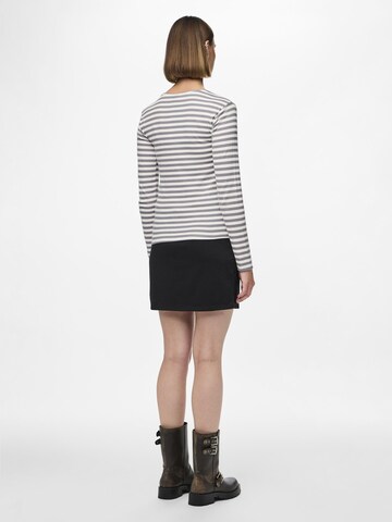 PIECES Shirt 'PCRuka' in Grau