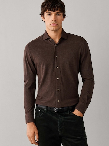 Coupe regular Chemise Hackett London en marron : devant