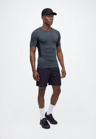 4F - Camisa funcionais 'FNK' em cinzento