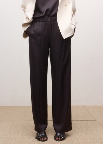 MANGO Regular Pants in Brown: front