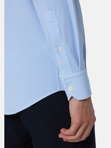 Coupe regular Chemise Boggi Milano en bleu