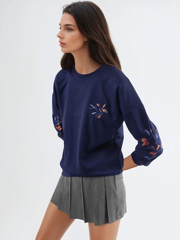 Sweat-shirt Hiccup en bleu