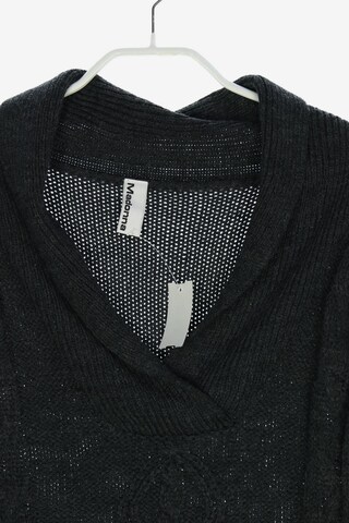 Madonna Sweater & Cardigan in M in Grey