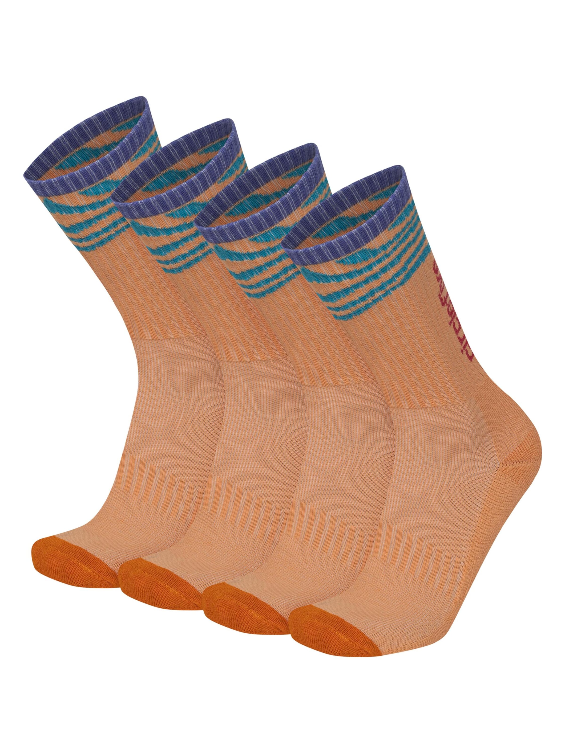 Circle Five Sports socks in Orange: front
