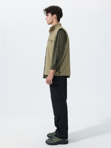 YOUTHUP Vest in Green