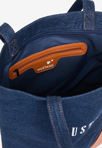 MUSTANG Shoulder Bag in Blue