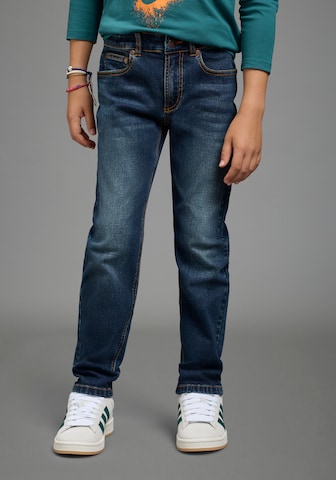 Kidsworld Regular Jeans in Blue: front