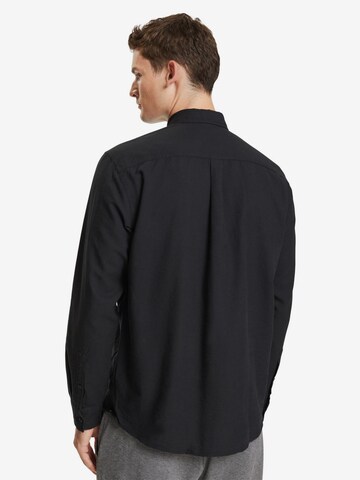 ESPRIT - Ajuste regular Camisa en negro