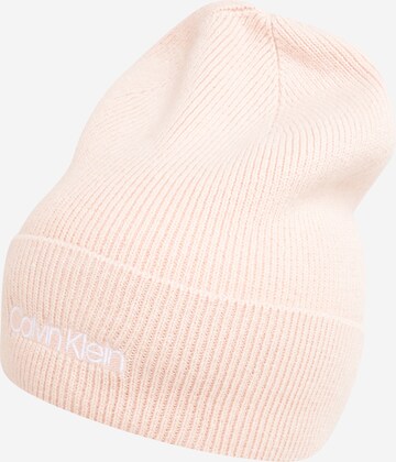 Calvin Klein Beanie in Pink: front