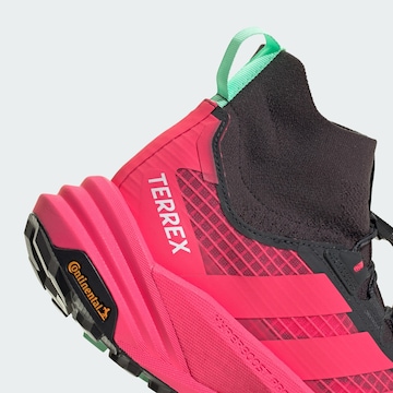 ADIDAS TERREX - Zapatos bajos 'Freehiker 3 Ultra' en rosa