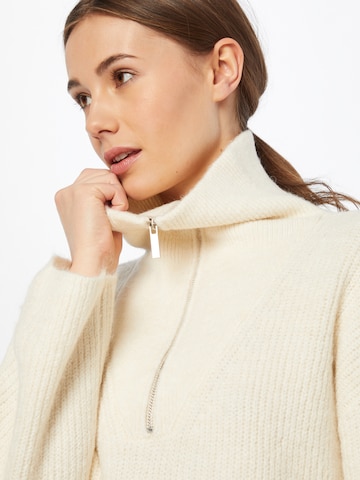 Grace & Mila Pullover 'Djakarta' in Beige