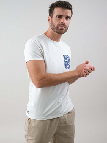 T-Shirt 'PESQUERO' Deeluxe en blanc