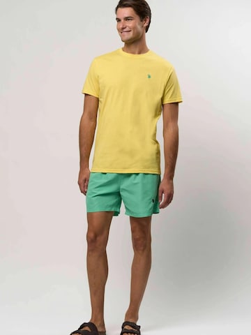 U.S. POLO ASSN. Regular Fit Paita ' Arjun ' värissä kulta