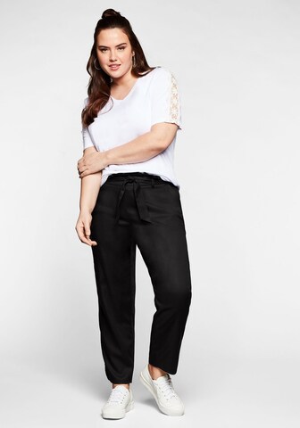 SHEEGO Regular Pants in Black