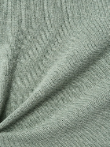 Finshley & Harding Sweater in Green