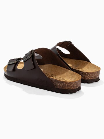 Bayton Sandale in Braun