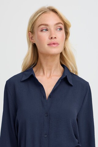 b.young - Vestido en azul
