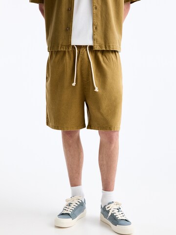 Loosefit Pantalon Pull&Bear en vert : devant