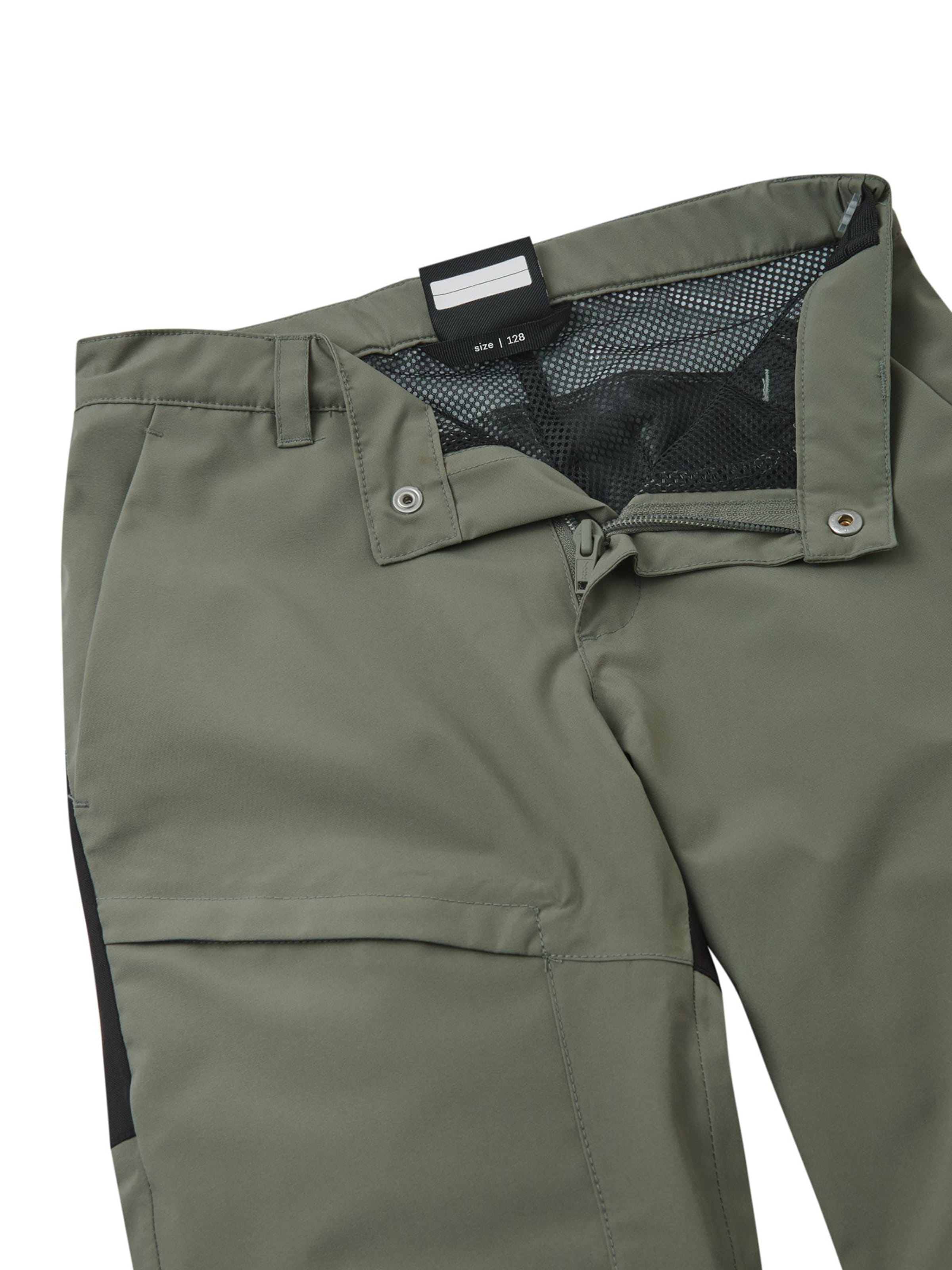 Reima - regular Pantalón funcional 'Sampu' en verde