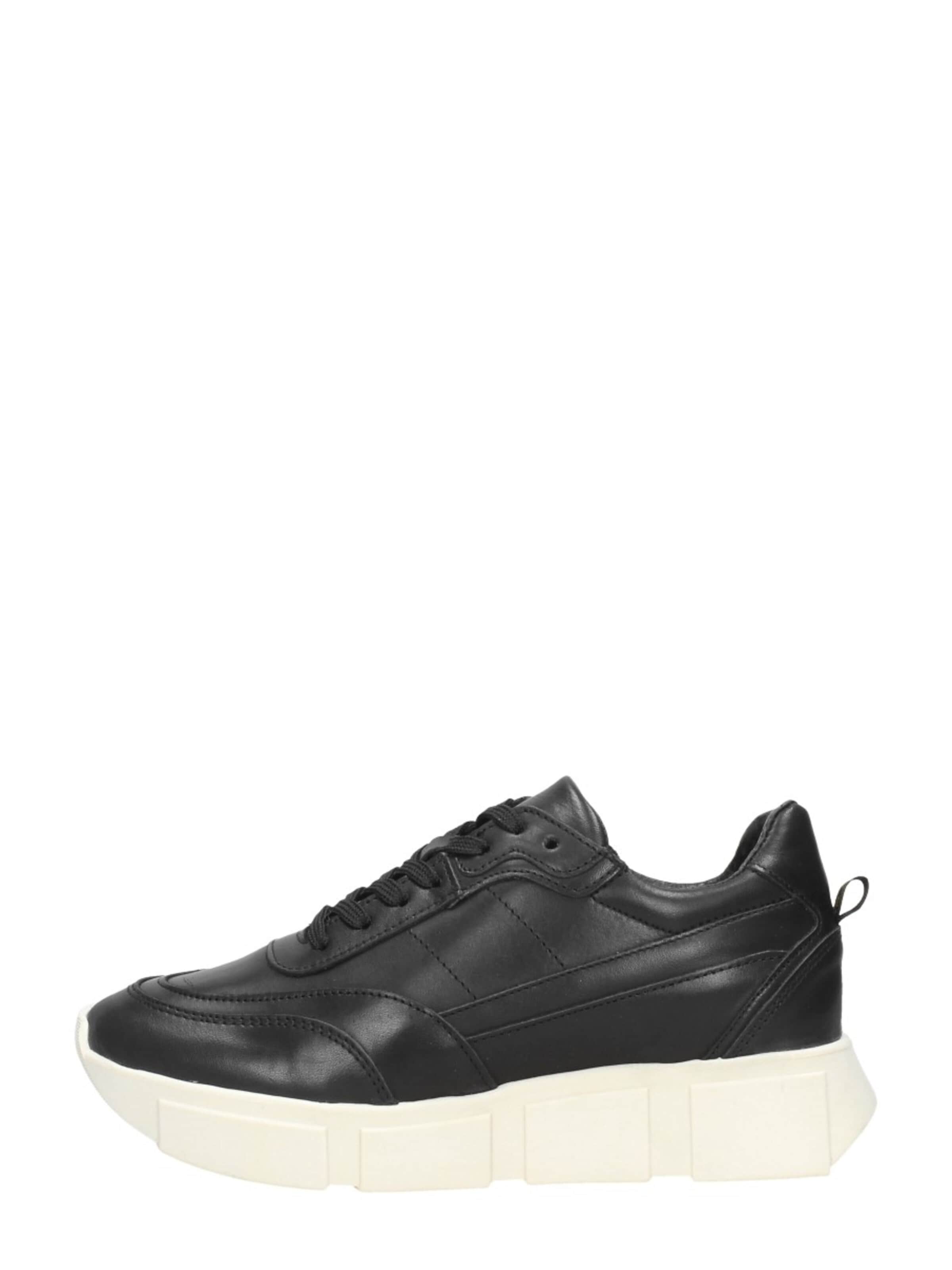 Tango Sneakers 'Norah 1-Q' in Black: front