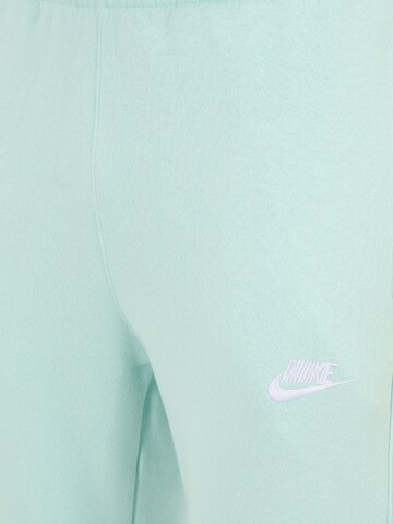 Nike Sportswear Tapered Trousers 'Club Fleece' in Green