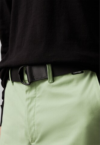 Calvin Klein Regular Shorts in Grün