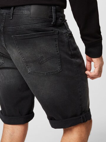 QS Regular Shorts 'John' in Grau