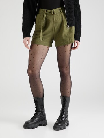 Springfield Regular Shorts in Grün: Vorderseite