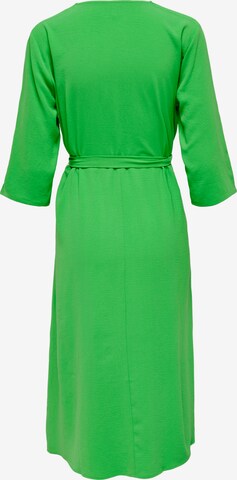 Rochie de la JDY pe verde