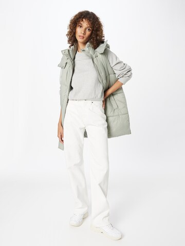 Gilet 'Birka' ABOUT YOU en vert
