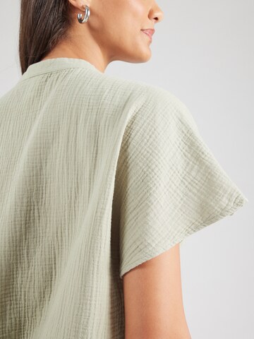 QS Blouse in Green