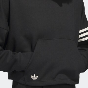 ADIDAS ORIGINALS Sweatshirt 'Adicolor Neuclassics' i svart