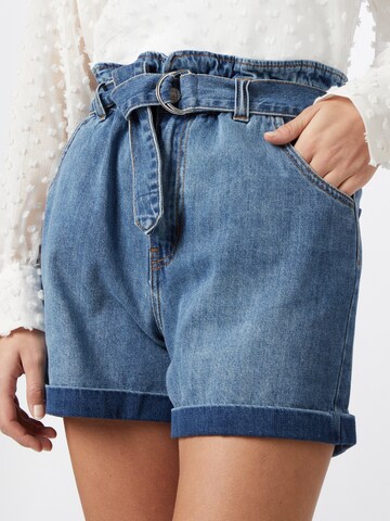 VERO MODA Regular Shorts 'ALLY' in Blau