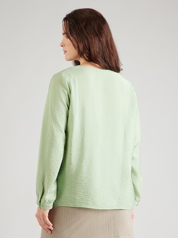 Camicia da donna 'VMCURLI' di Vero Moda Curve in verde