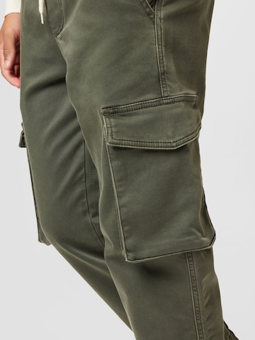 ABOUT YOU Tapered Cargo trousers 'Jake' in Green