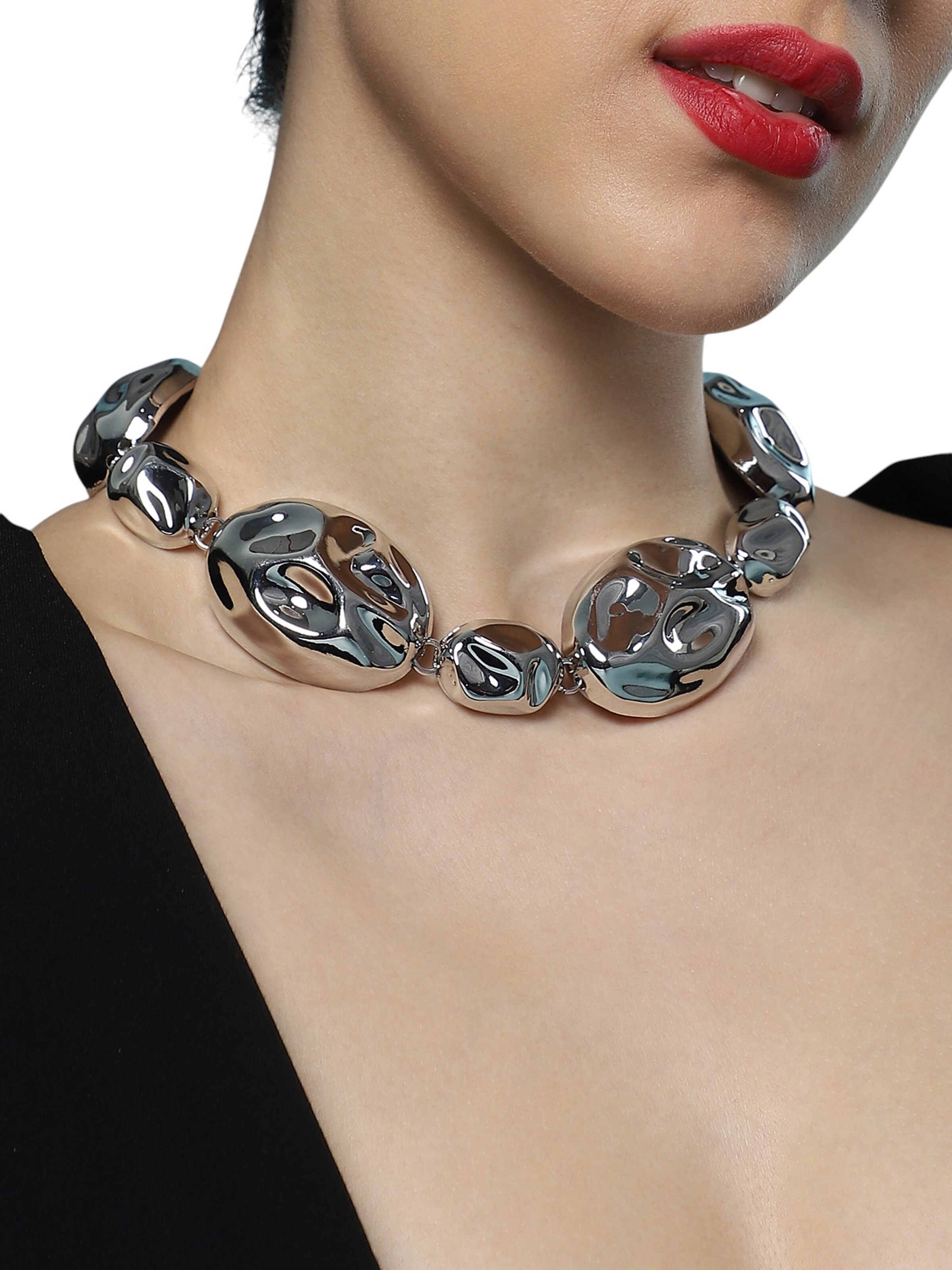 SOHI Kette 'Vidya' in Silber: Vorderseite