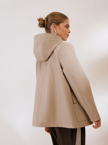 Friends Like These - Chaqueta de entretiempo en gris